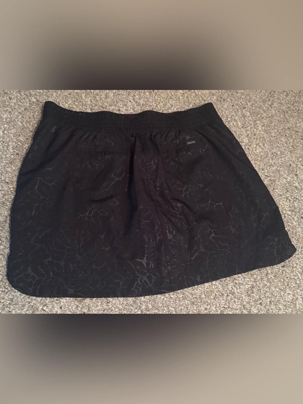 Orvis Black Floral Athletic Skirt - Picture 2 of 8